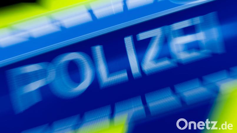 Die Polizei hat die Ermittlungen aufgenommen. (Symbolbild) Bild: Rolf Vennenbernd/dpa