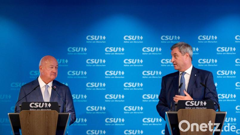 Markus Söder (rechts) und der österreichische Kanzler wollen AfD und FPÖ klein halten. Bild: Sven Hoppe/dpa