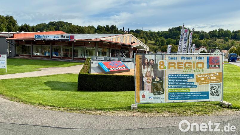 Am Sonntag finden insgesamt 33 Aussteller auf dem Gelände der Firma Hoveba in Weigendorf einen Platz. Bild: mia