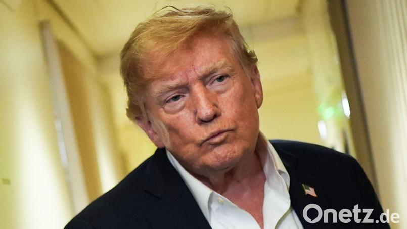 Trump hatte den ukrainischen Präsidenten Wolodymyr Selenskyj erst am Vortag aufgerufen, Angriffe auf russische Raffinerien einzustellen. (Archivbild) Bild: Julia Demaree Nikhinson/AP/dpa
