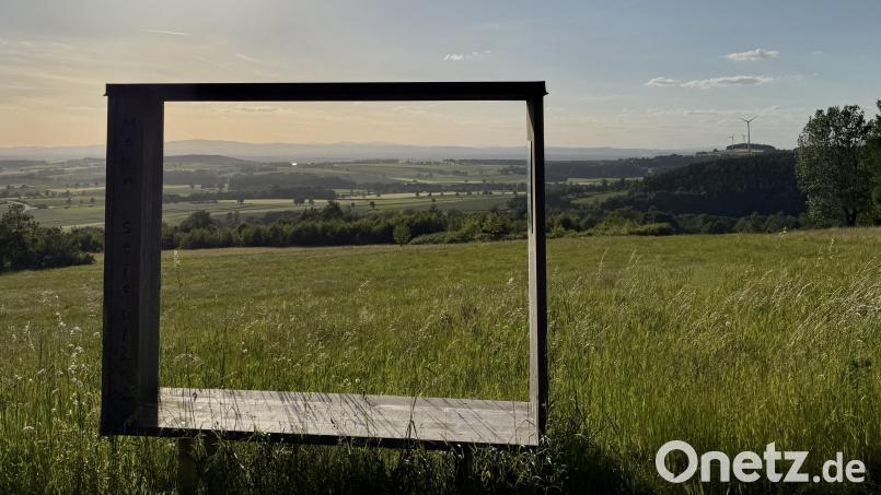 Die Stadt Bärnau und der Verein Via Carolina – Goldene Straße e.V. planen eine strategische Tourismusstudie. Sie soll die Basis für künftige touristische Entscheidungen, Förderanträge und Kooperationsprojekte sein und die Weiterentwicklung Bärnaus zu einer Ganzjahresdestination im Herzen der bayerisch-tschechischen Grenzregion unterstützen. Symbolbild: Susanne Forster