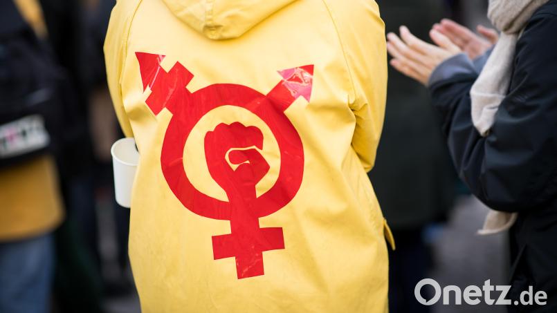 Längst kein Kampfbegriff mehr. Gendersprache polarisiert nur noch, weil ihre Feinde weiter gerne gegen sie Stimmung machen wollen. Bild: Christian Charisius/dpa