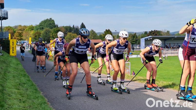 Nach den Läufern am Samstag sind am Sonntag wieder die Langläufer auf Rollskiern im Hirschauer Sportpark unterwegs Bild: Christian Lingl