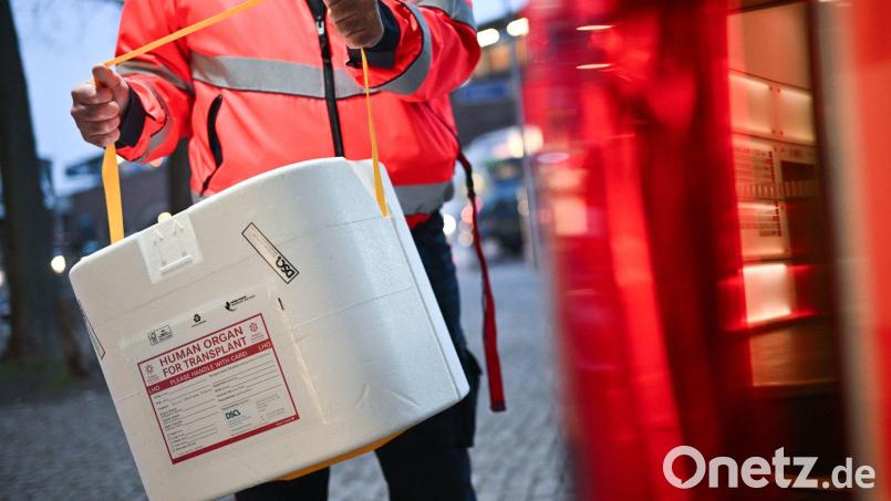 Sollen die Regeln für mehr Organspenden grundlegend geändert werden? (Archivbild) Bild: Sebastian Gollnow/dpa