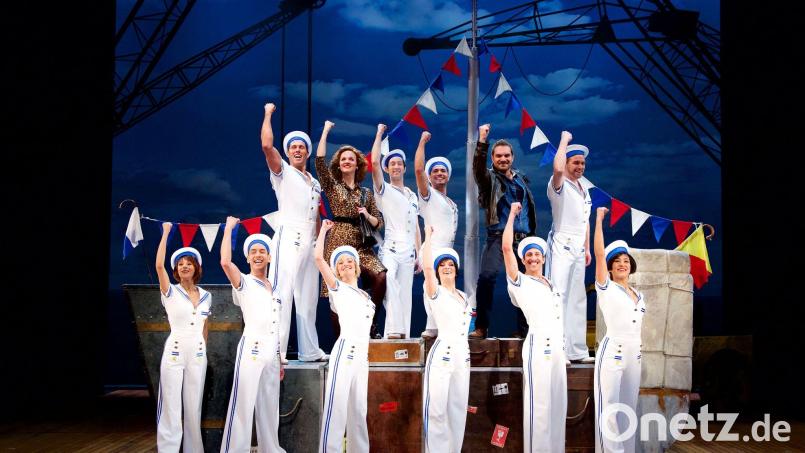 Das Musical „Ich war noch niemals in New York“ mit den größten Hits von Udo Jürgens ist wieder auf der Bühne zu sehen. Bild: Limelight/Limelight live entertainment/dpa