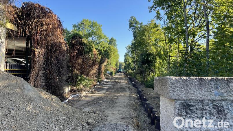 Am Flutkanal finden derzeit Arbeiten zum Hochwasserschutz statt, finanziert durch eine Förderung der Europäischen Union (EU). Bild: Paulina Schmidt