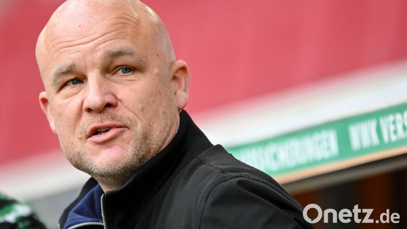 Rouven Schröder hat ein weiteres Update zur Trainersuche gegeben. (Archivbild) Bild: Harry Langer/dpa