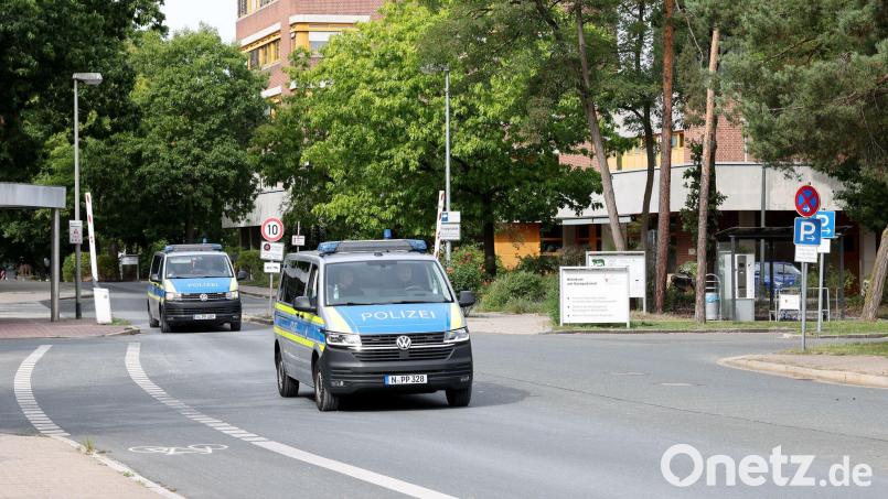Der frühere Amokläufer war im vergangenen Jahr von einem unbegleiteten Ausgang nicht mehr in die Forensische Psychiatrie in Erlangen zurückgekehrt. (Archivbild) Bild: Daniel Löb/dpa