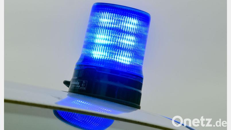Der Motorradfahrer wurde bei dem Unfall schwer verletzt. (Symbolbild) Bild: Patrick Pleul/dpa-Zentralbild/dpa