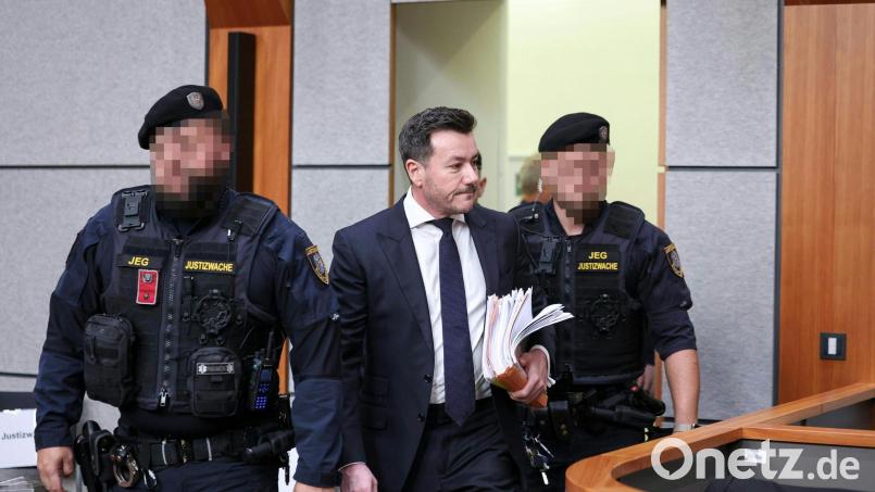 Der Investor René Benko steht erneut in Innsbruck vor Gericht. Bild: Expa/Johann Groder/APA/dpa