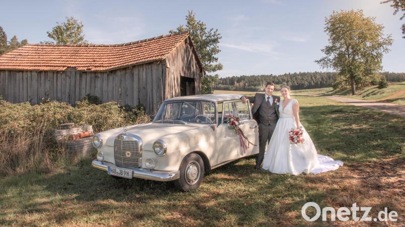 Ein schöner Hochzeitstag: Ramona Schlögl und Philipp Meindl haben geheiratet. Bild: Nathalie Süß