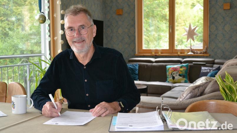 Franz Häring ist seit August Seniorenbeauftragter des Landkreises Tirschenreuth. Einen Arbeitsplatz zu Hause hat er schon als ehrenamtlicher Rentenberater der Deutschen Rentenversicherung. Nun ist er gespannt, was die neue Aufgabe an Herausforderungen bringt. Bild: as