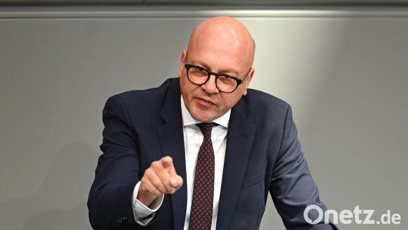 Alexander Throm (CDU) äußerte sich zu den politischen Positionen der Berliner Linken kritisch. (Archivbild) Bild: Elisa Schu/dpa