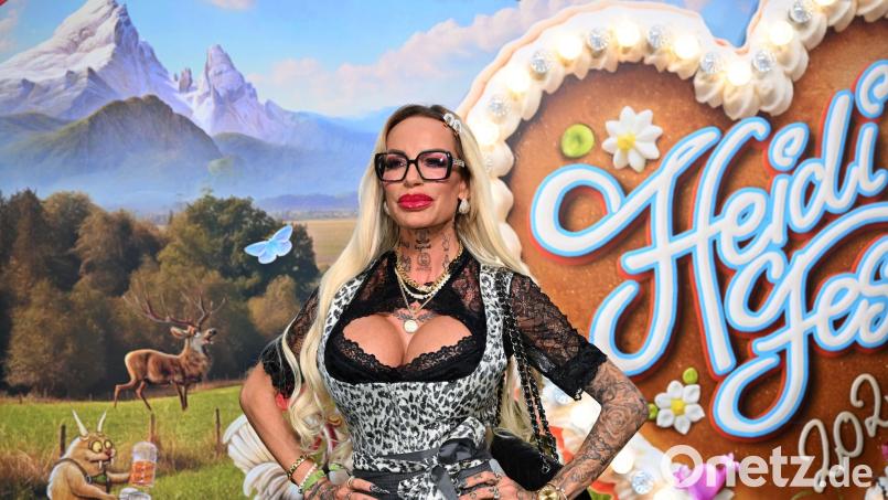 Gina-Lisa Lohfink - hier kürzlich beim „HeidiFest“ von Heidi Klum - bereut eigenen Worten zufolge ihren Weg in die Öffentlichkeit. (Archivbild) Bild: Felix Hörhager/dpa