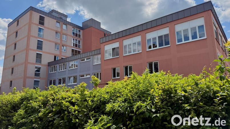 Außenliegende Jalousinen sind wichtig, um die Hitze aus Gebäuden zu halten. Bild: Gabi Schönberger