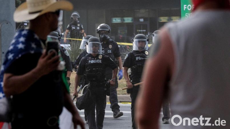 Amnesty International hat einen Bericht zu Menschenrechtsverletzungen durch die US-Einwanderungsbehörde ICE veröffentlicht. Bild: Joel Angel Juarez/AP/dpa