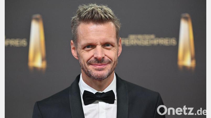 Schon vor dem Ende vom „ZDF Magazin Royale“ geht Kabarettist Florian Schroeder mit einer neuen Satireshow beim ZDF an den Start. (Archivbild) Bild: Henning Kaiser/dpa