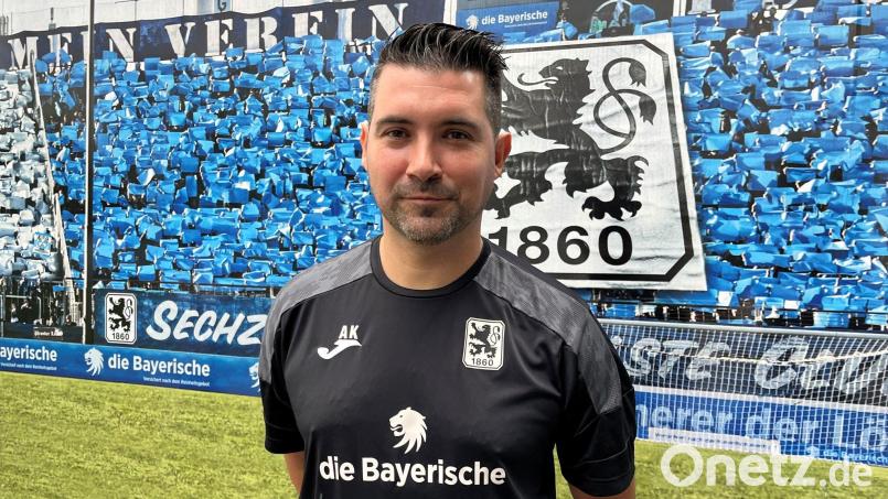 1860-Coach Kayabunar geht mit seiner Mannschaft am Dienstag auf die Wiesn. (Archivbild) Bild: Christian Kunz/dpa