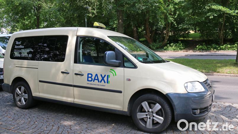 Im grenzüberschreitenden Oberzentrum Waldsassen-Eger gibt es keine öffentliche Busverbindung. Landrat Hubert Schicker informierte im Kreistag darüber, dass an einer Baxi-Linie Schirnding-Arzberg-Konnersreuth-Waldassen-Eger gearbeitet wird. Archivbild: tr