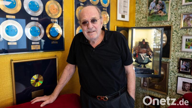 Will es beim ESC-Vorentscheid noch mal wissen: Schlagerkomponist Ralph Siegel. (Archivbild) Bild: Sven Hoppe/dpa