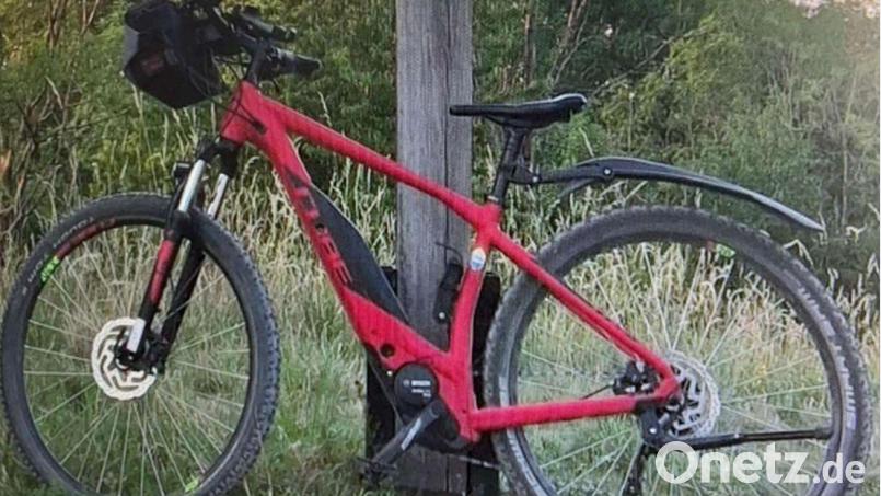 In Klardorf wurden zwei E-Bikes aus einer versperrten Garage gestohlen. Das ist eines der gestohlenen Fahrräder. Bild: Polizeiinspektion Schwandorf