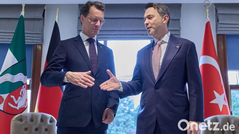 Der letzte Tag der Türkei-Reise von NRW-Ministerpräsident Wüst steht im Zeichen der Wirtschaftsbeziehungen. Bild: Rolf Vennenbernd/dpa