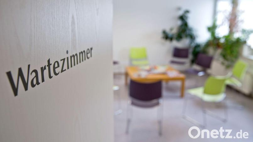 Die Suche nach einem neuen Hausarzt gestaltet sich für unseren Autor nicht einfach. Symbolbild: Daniel Karmann/dpa