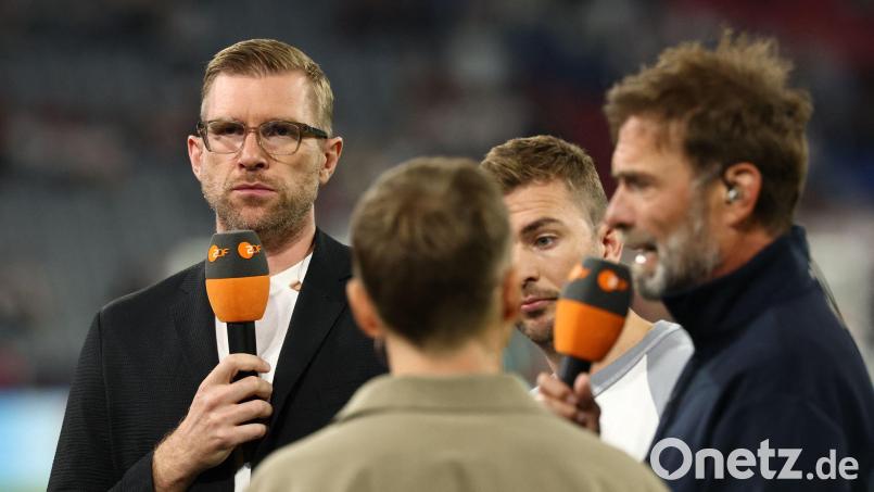 Per Mertesacker (l) war zum letzten Mal als TV-Experte im Einsatz. Bild: Christian Charisius/dpa