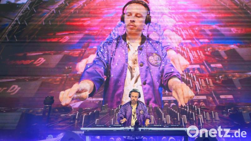 Ende April 2027 erscheint das neue Album von Purple Disco Machine. (Archivbild) Bild: Robert Michael/dpa