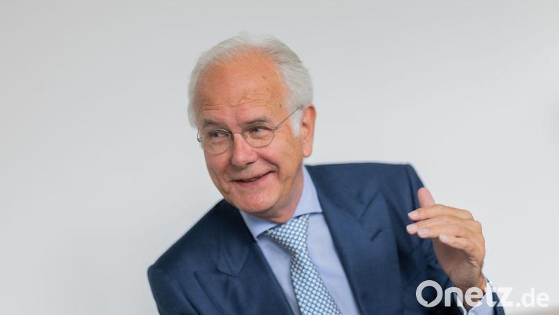 Harald Schmidt gibt im Interview Ernährungstipps. Bild: Rolf Vennenbernd/dpa