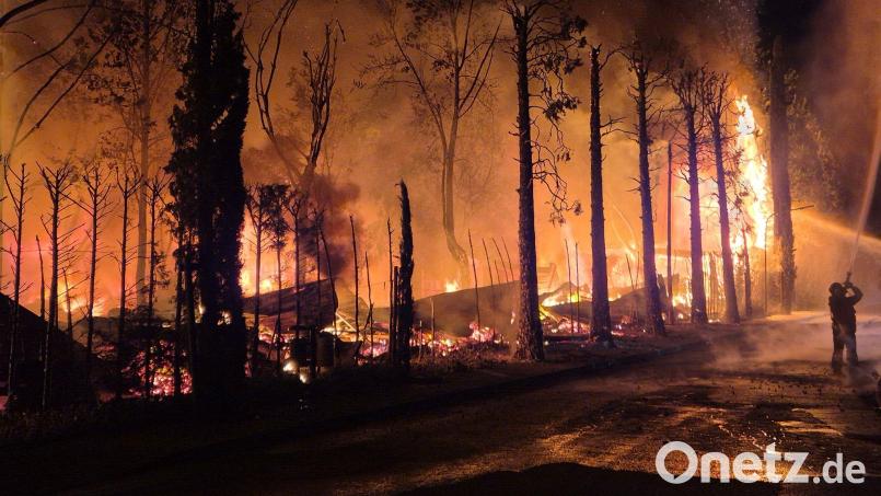 Mehr als 20 Menschen wurden bei dem Brand auf dem Campingplatz am Gardasee verletzt. Bild: Florian Blaes/dpa