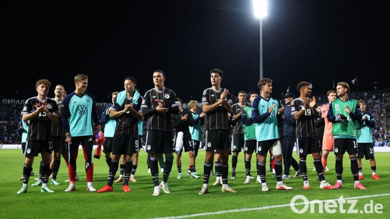 Die deutsche Nationalmannschaft nach dem 0:0 in Griechenland. Bild: Christian Charisius/dpa