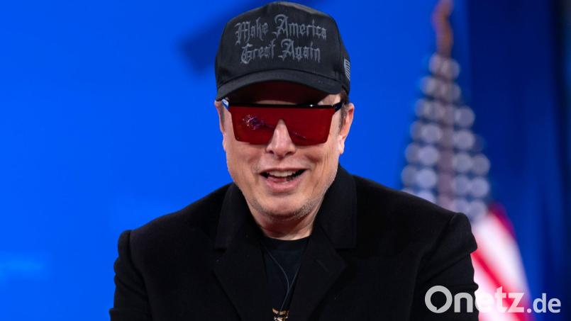 Elon Musk will seine KI-Firma gemäß den Wünschen von US-Präsident Donald Trump umbenennen. (Archivbild) Bild: Jose Luis Magana/AP/dpa