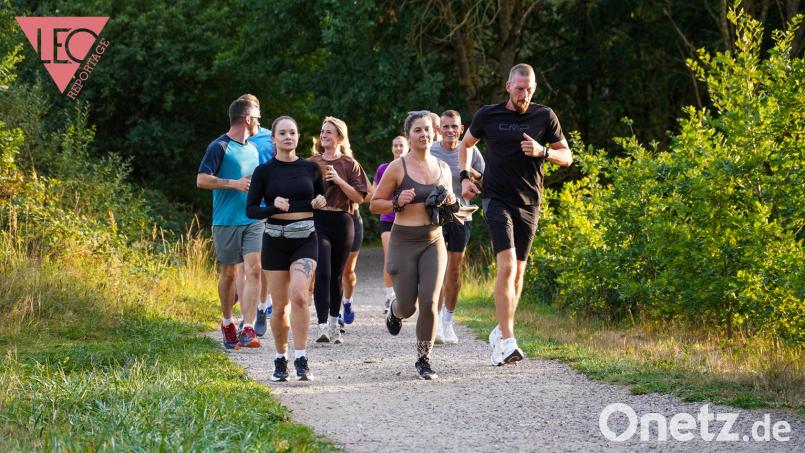Die beiden Gründerinnen der Lauf gruppe Prosecco Pace sind diesen Sommer mit ihren Community Runs ganz unerwartet von null auf hundert durchgestartet. Bild: Bastian Müller
