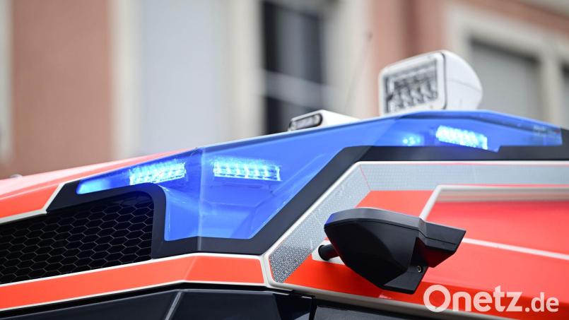 Die Unfallstelle war zur Unfallaufnahme mehrere Stunden gesperrt. (Symbolbild) Bild: Bernd Weißbrod/dpa