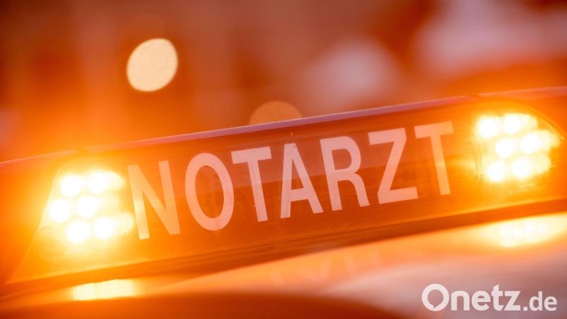 Bei einem Verkehrsunfall nach der Schule ist ein Neunjähriger tödlich verletzt worden. (Symbolbild) Bild: Lino Mirgeler/dpa