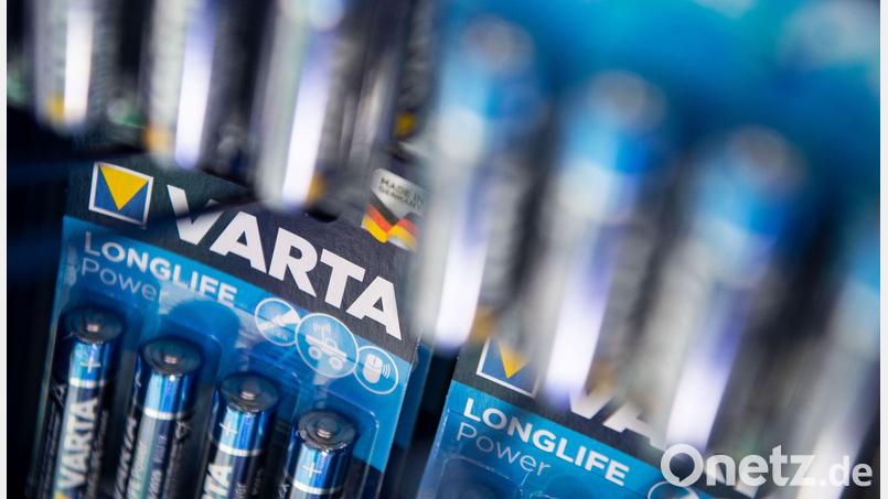 Die Haushaltsbatterien-Sparte von Varta löst sich vom Mutterkonzern. (Archivbild) Bild: Marijan Murat/dpa