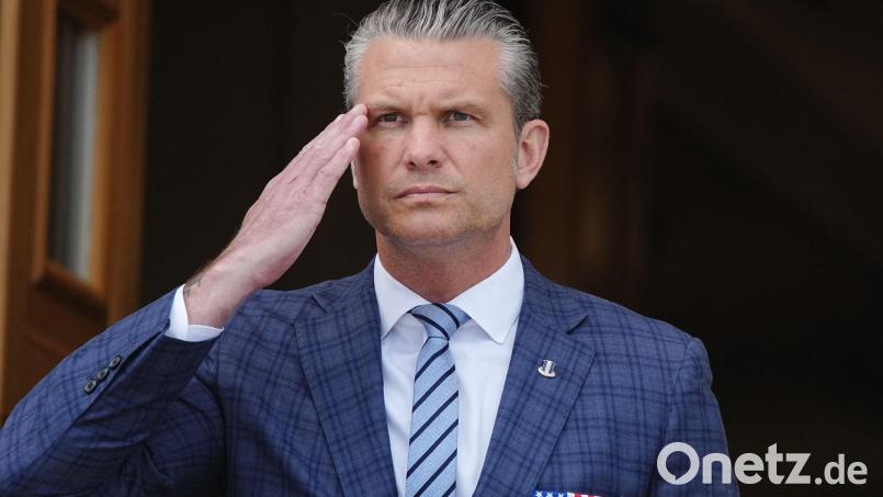 US-Verteidigungsminister Pete Hegseth hat angekündigt, die geplante Erschießung eines Attentäters öffentlich stattfinden zu lassen. (Archivbild) Bild: Kay Nietfeld/dpa