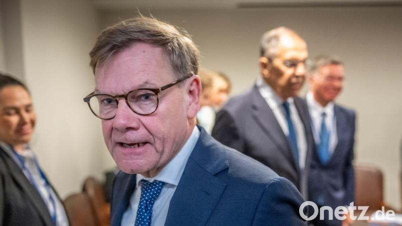 Außenminister Johann Wadephul verschärft den Ton gegenüber Moskau. (Archivfoto) Bild: Michael Kappeler/dpa