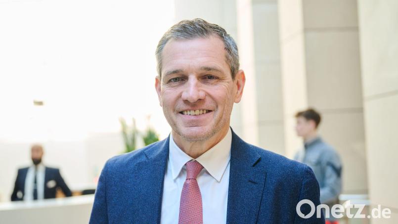 Michael Mronz wirbt für seine Wahl zum DOSB-Präsidenten. (Archivbild) Bild: Annette Riedl/dpa