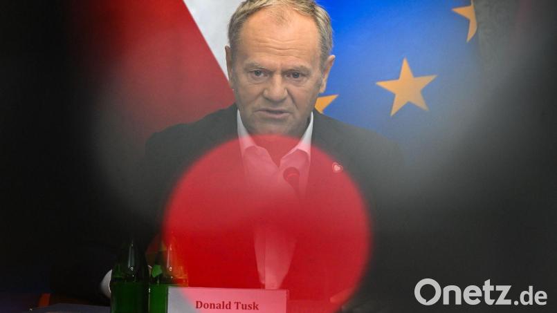 Schwebte in Gefahr: Regierungschef Tusk. Bild: Radek Pietruszka/PAP/dpa