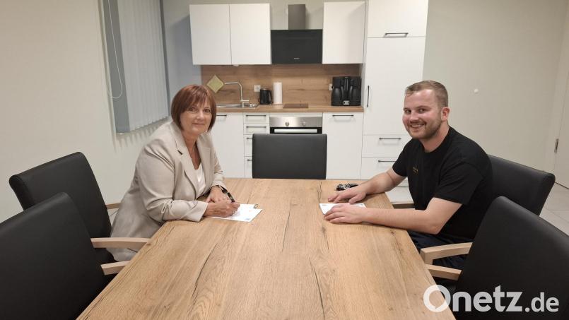 Die beiden Initiatoren des Projekts, Quartiersmanagerin Petra Brenner und der Eslarner Catering-Unternehmer Matthias Rupprecht, legten die ersten Termine und Speisen fest. Bild: Karl Ziegler
