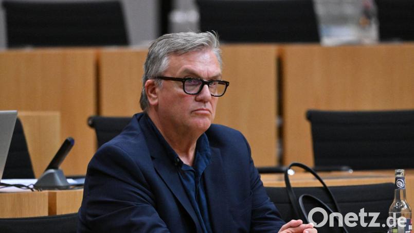 Kerkeling äußert sich immer wieder auch politisch. (Archivbild) Bild: Martin Schutt/dpa