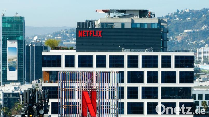Netflix wächst langsamer als erhofft und streicht rund 1.000 Jobs. (Archivbild) Bild: Jae C. Hong/AP/dpa