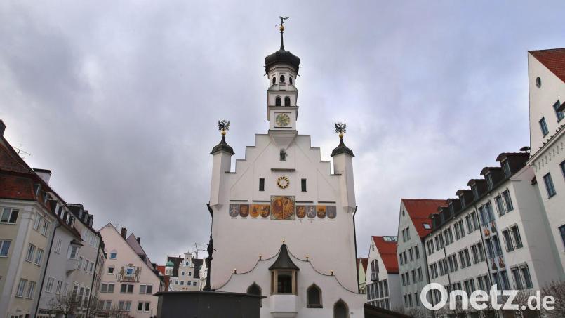 Gestohlene Parkmünzen, gelöschte Bußgeldakten - im Rathaus von Kempten mussten mehrfach Unregelmäßigkeiten aufgearbeitet werden. (Archivbild) Bild: Karl-Josef Hildenbrand/dpa