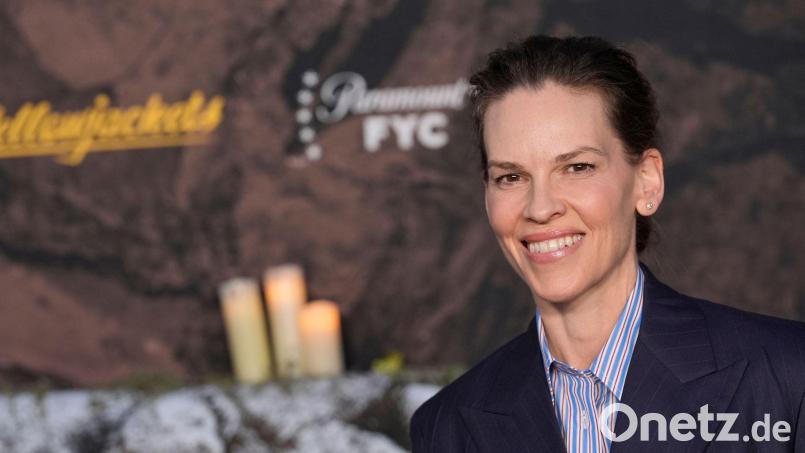 US-Schauspielerin Hilary Swank regt Spekulationen über eine weitere Schwangerschaft an. (Archivbild) Bild: Chris Pizzello/Invision via AP/dpa