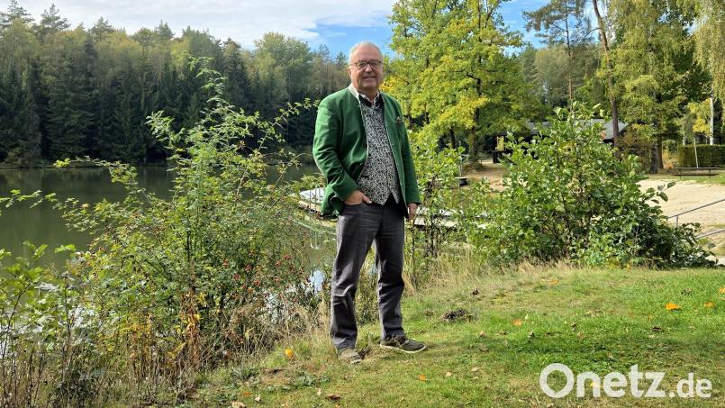 Toni Dutz ist vor allem in dem wärmeren Monaten häufig am Badesee "Kipp" anzutreffen. Das Areal zählt zu seinen Lieblingsplätzen in der Marktgemeinde Wiesau. Bild: Udo Lanz