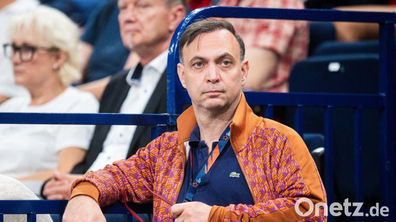 Füchse-Boss Bob Hanning legt viel Wert auf Disziplin. (Archivbild) Bild: Noah Wedel/dpa