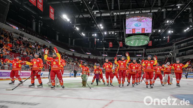 Die Düsseldorfer EG ist in der DEL2 momentan das Maß aller Dinge. Beim Auswärtsspiel in Bietigheim mussten die Rheinländer allerdings einen historischen Treffer hinnehmen. Bild: Birgit Haefner