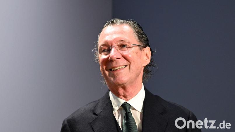 Martin Suter verarbeitet in seinem Roman die Faszination der Bewusstseinsforschung. (Archivbild) Bild: Jennifer Brückner/dpa